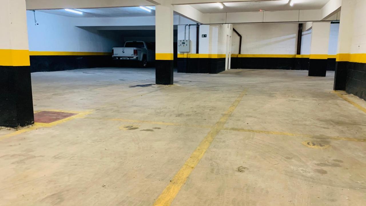 Flat Vip 5 Estrelas 26 Metros Granja Vianna. Apartamento *