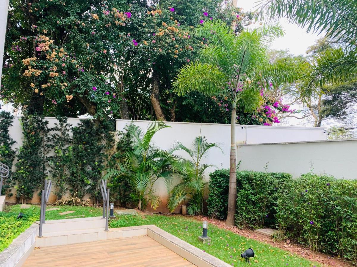 Flat Vip 5 Estrelas Granja Vianna Luxuoso E Sofisticado Alto Padrao Animalia Park! Apartment